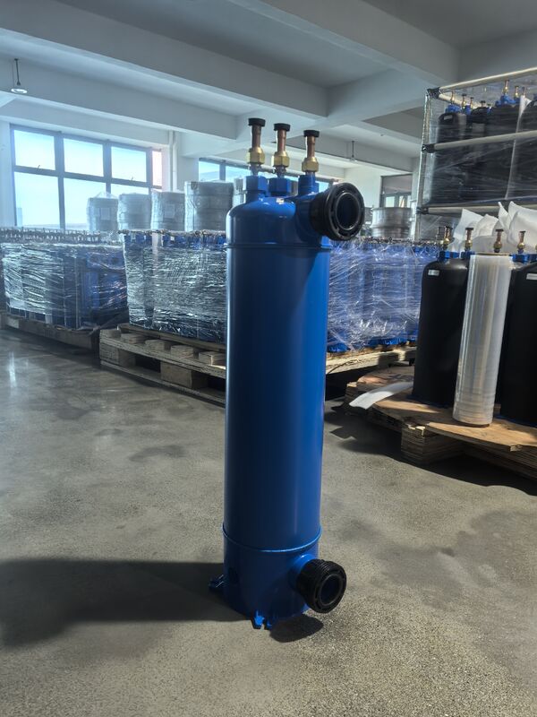 Phạm vi nhiệt độ hoạt động từ 0 đến 45 độ C Máy trao đổi nhiệt hồ bơi MHTA-7 Cài đặt theo chiều ngang hoặc dọc với ống trong cấu trúc vỏ PVC