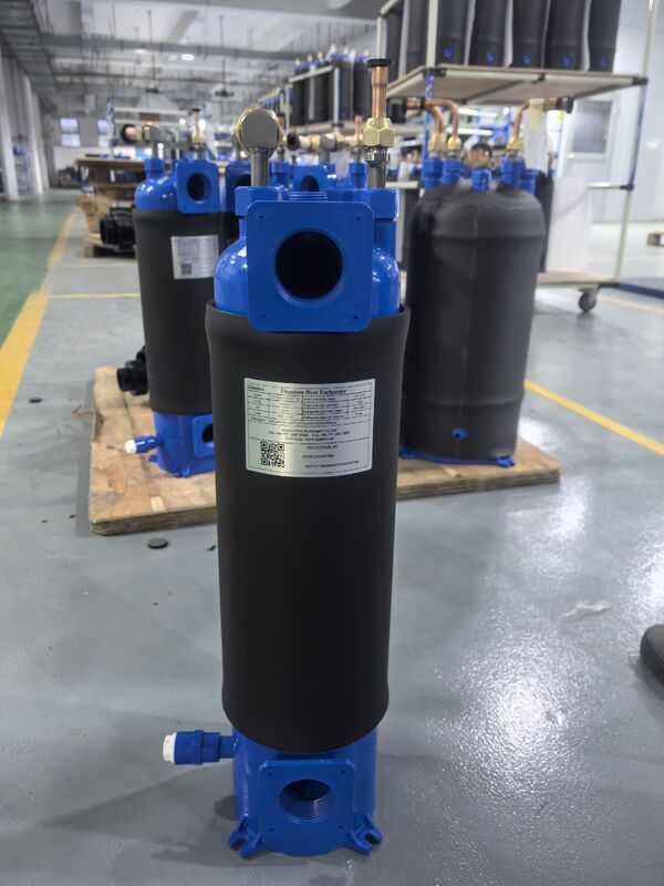 Bộ trao đổi nhiệt nước mặn lắp đặt dọc MHTA-15, nổi bật với khả năng làm mát hiệu quả trong môi trường biển và công nghiệp