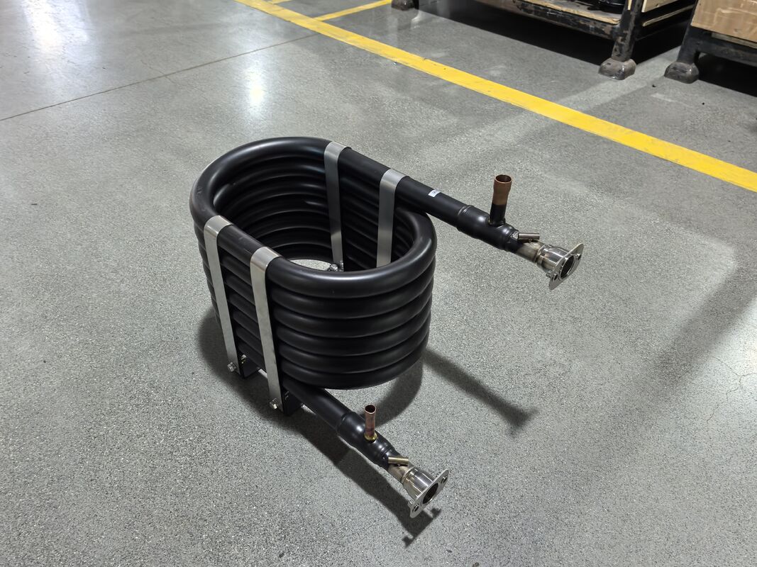 R134a Tiểu chất làm mát Máy trao đổi nhiệt đồng trục có sơn chống rỉ sét màu đen và áp suất nước 1,0Mpa Lý tưởng cho hệ thống HVAC