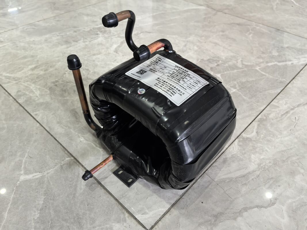 Áp suất nước 1.0Mpa Máy trao đổi nhiệt đồng trục cung cấp Độ dày tường ống 1,2 đến 2,0mm và định hướng lắp đặt dọc hoặc ngang để làm mát